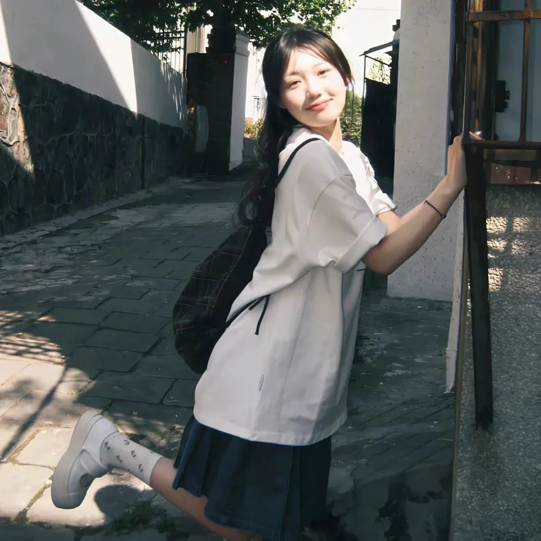 梅·马丁:原汁原味 海报